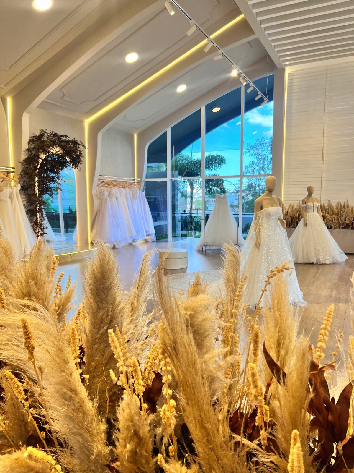 Foto do Sobre de Aluguel de Vestido de Noiva, Jardim Atelier - Vestidos de Noivas, Caruaru